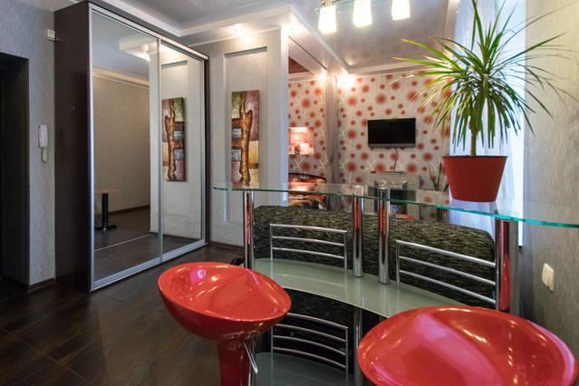 Modern Luxury Studio In The Center Of Kharkiv At Konstitutsii Square Luaran gambar