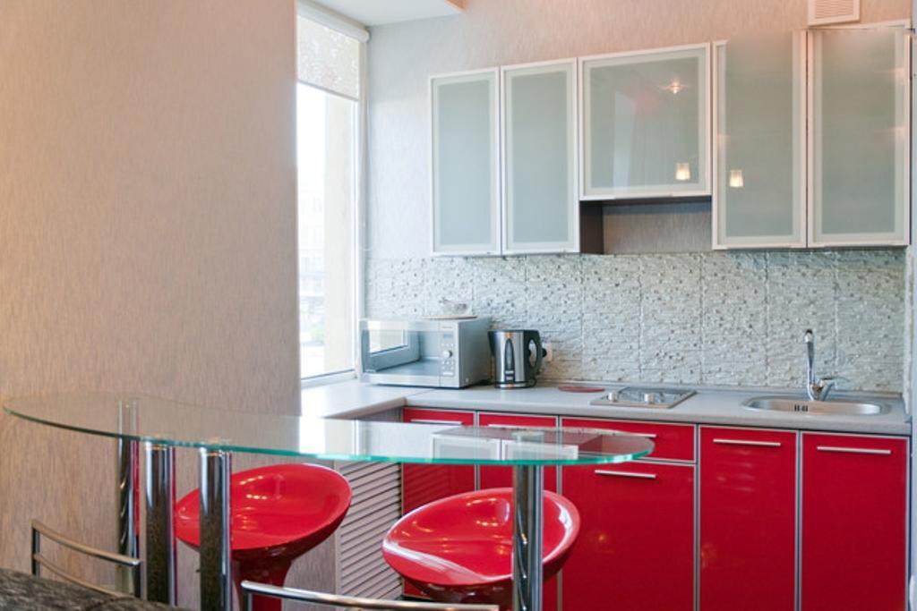 Modern Luxury Studio In The Center Of Kharkiv At Konstitutsii Square Luaran gambar